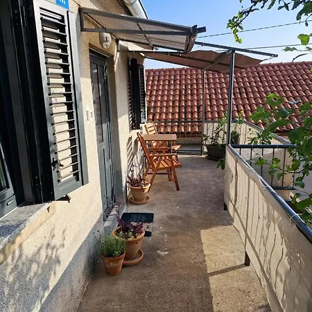 Tiny House For 2 Hreljin Bakar Villa Exterior photo