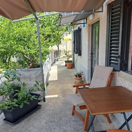 Tiny House For 2 Hreljin Bakar Villa Exterior photo