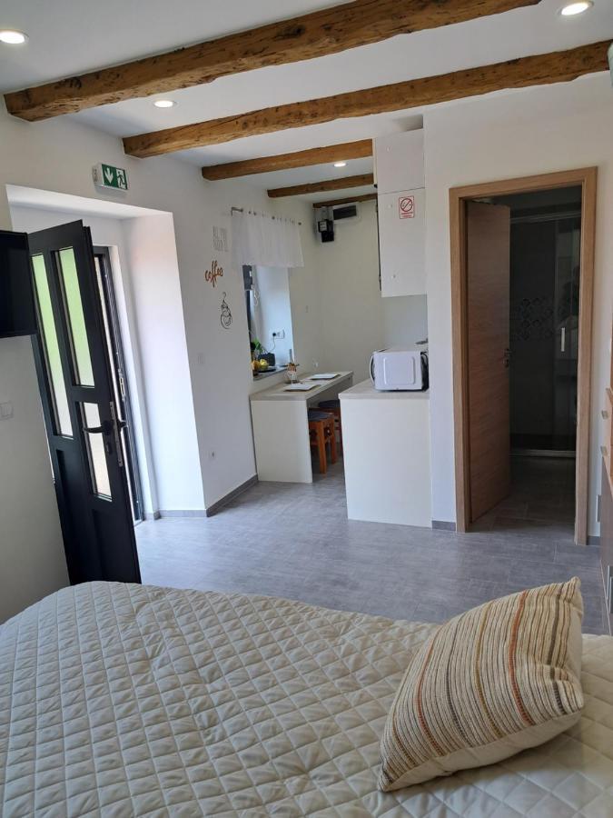 Holiday home Tiny House For 2 Bakar